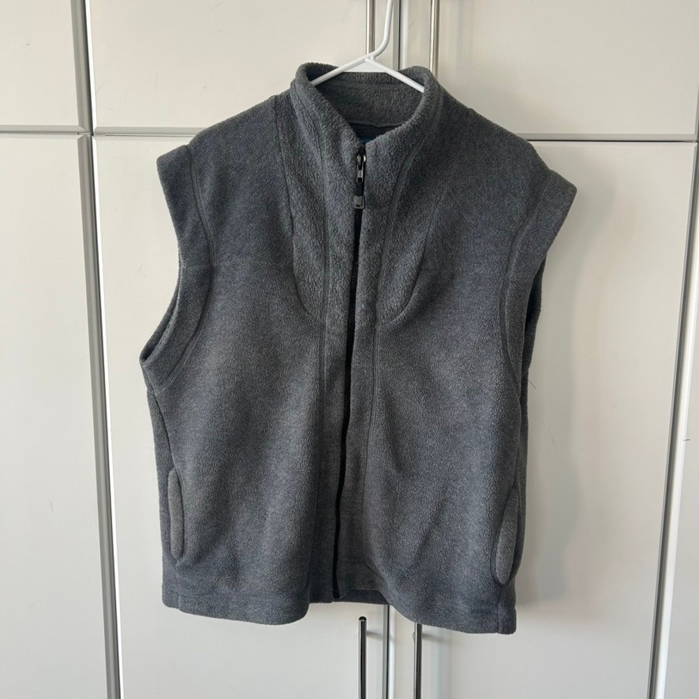 Camp 7 Mens XL Fleece Vest Gray Full Zip Outdoor Recycled Mock Neck Charcoal